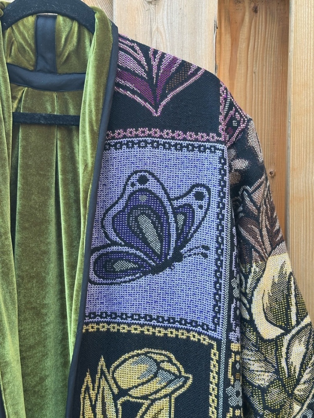 HANDMADE One-of-a-Kind Frida Kahlo Upcycled Tapestry & Velvet Coat - Sz Large/XL - Picture 5 of 8